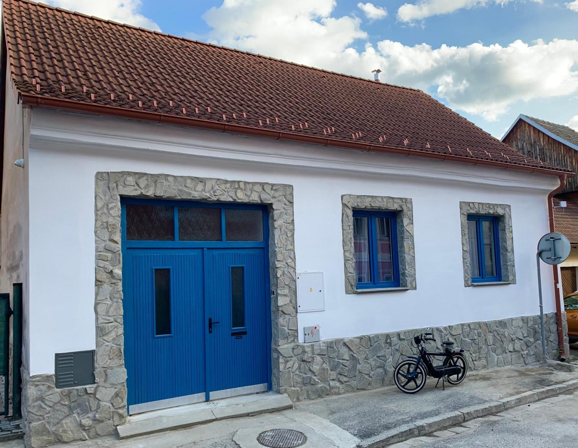 Apartmanovy Dum Jenik Holiday home